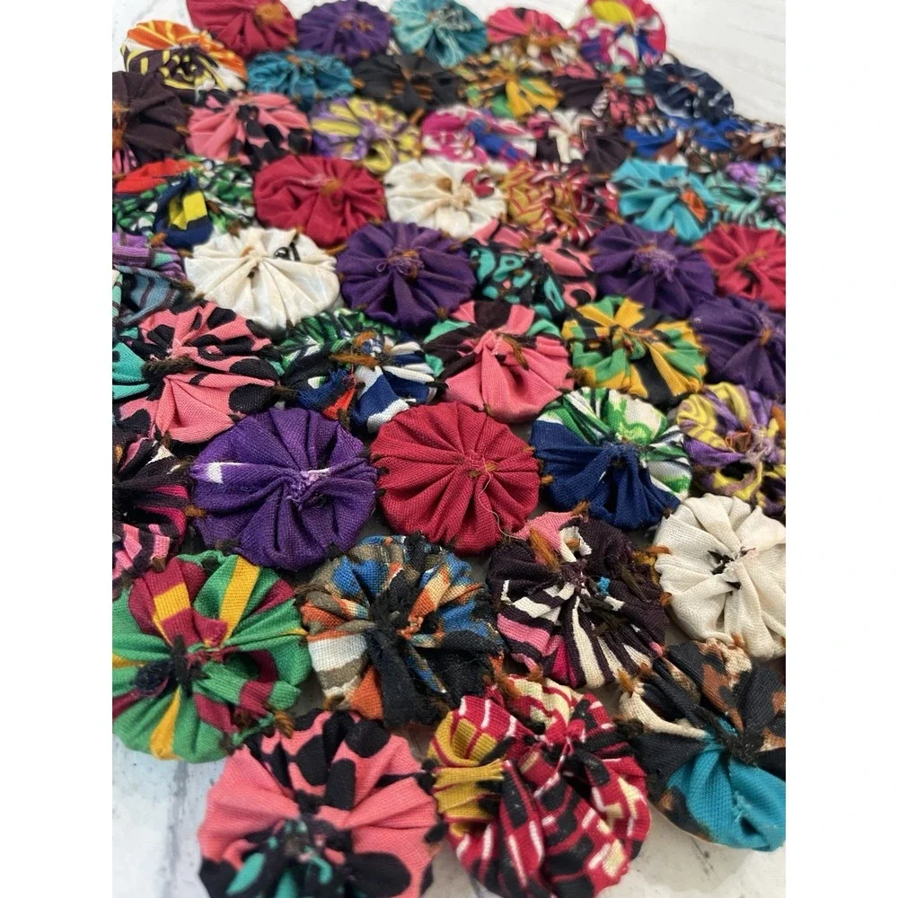 Vtg Handmade Soda Pop Top Bottle Cap‎ Cluster Trivet Yo Yo Fabric Rounds